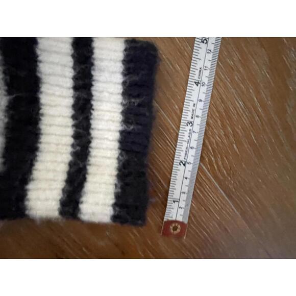 Maeve Cozy Embroidered Bomber Jacket - Small - Picture 9 of 9